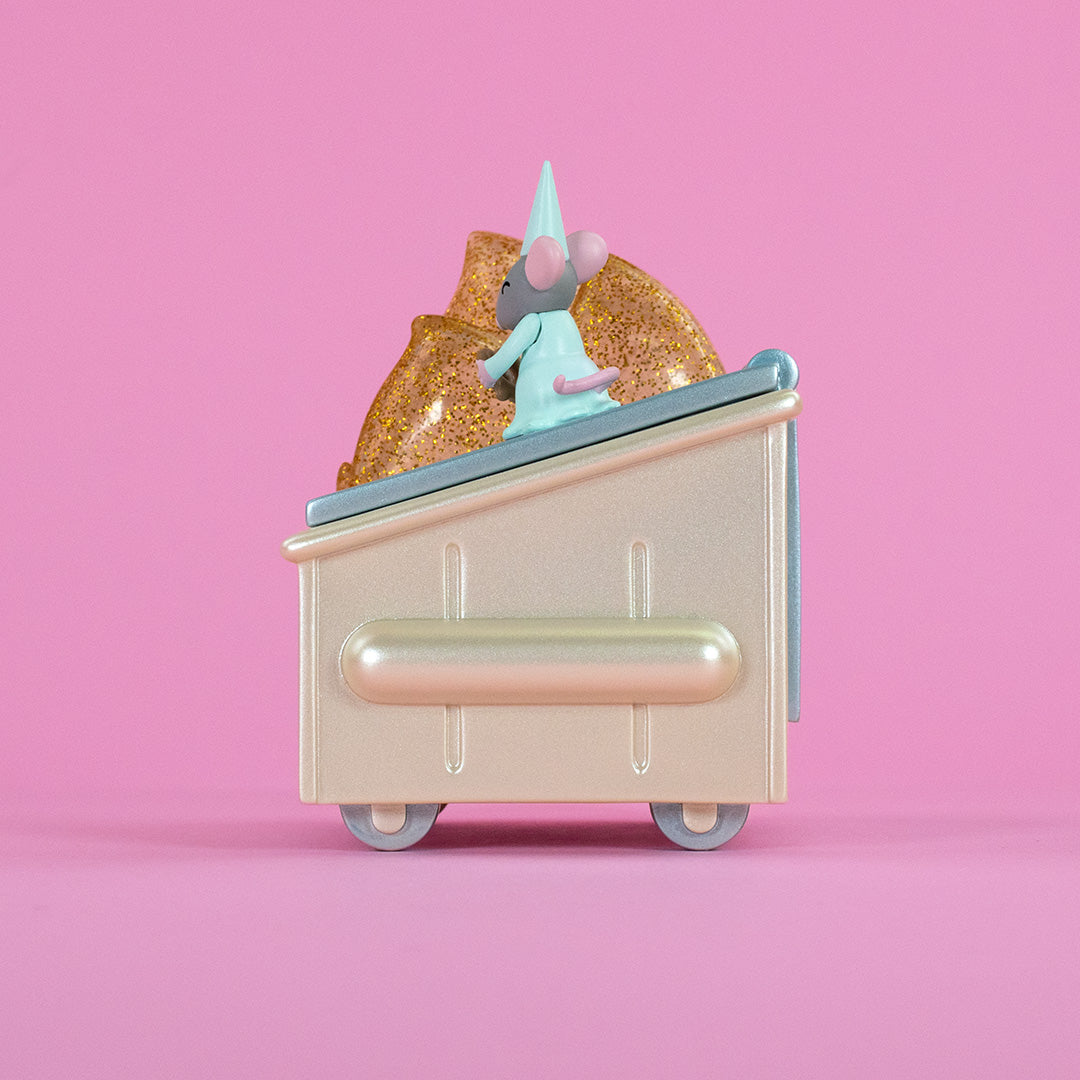 Dumpster Fire - Unhappily Ever After Vinyl Figure