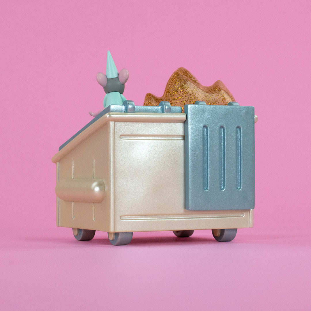 Dumpster Fire - Unhappily Ever After Vinyl Figure