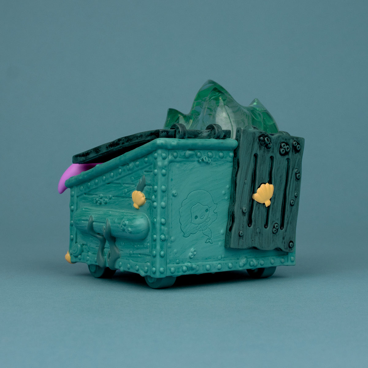 Dumpster Fire - Sunken Treasure Vinyl Figure
